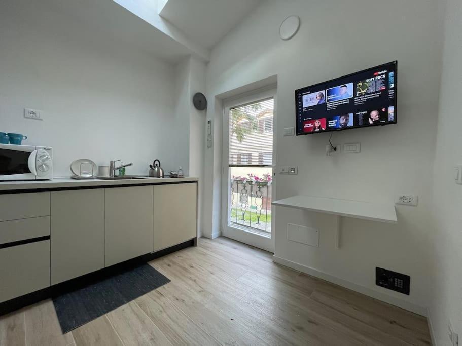 Grazioso Monolocale Apartman Milánó Kültér fotó