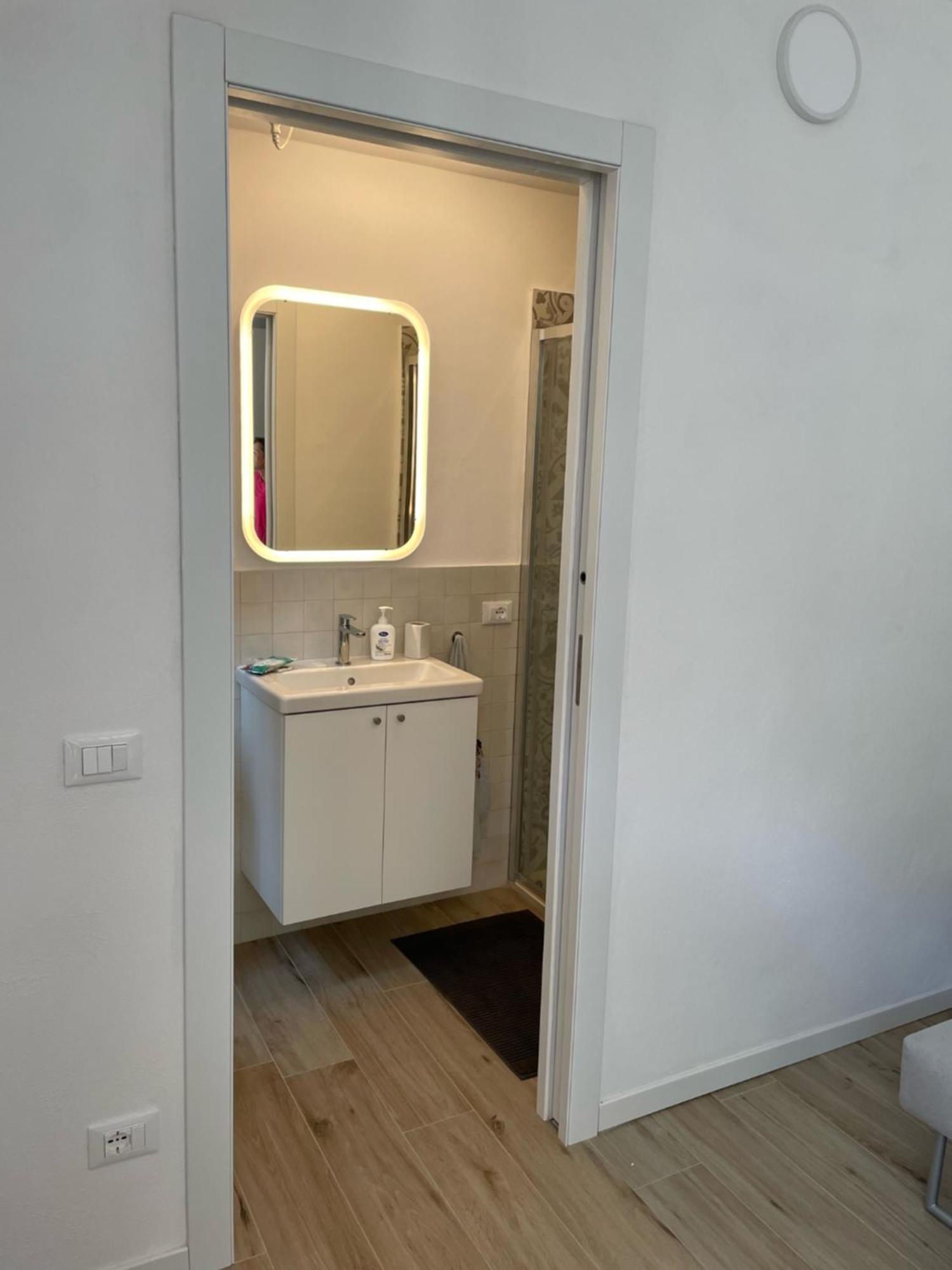 Grazioso Monolocale Apartman Milánó Kültér fotó